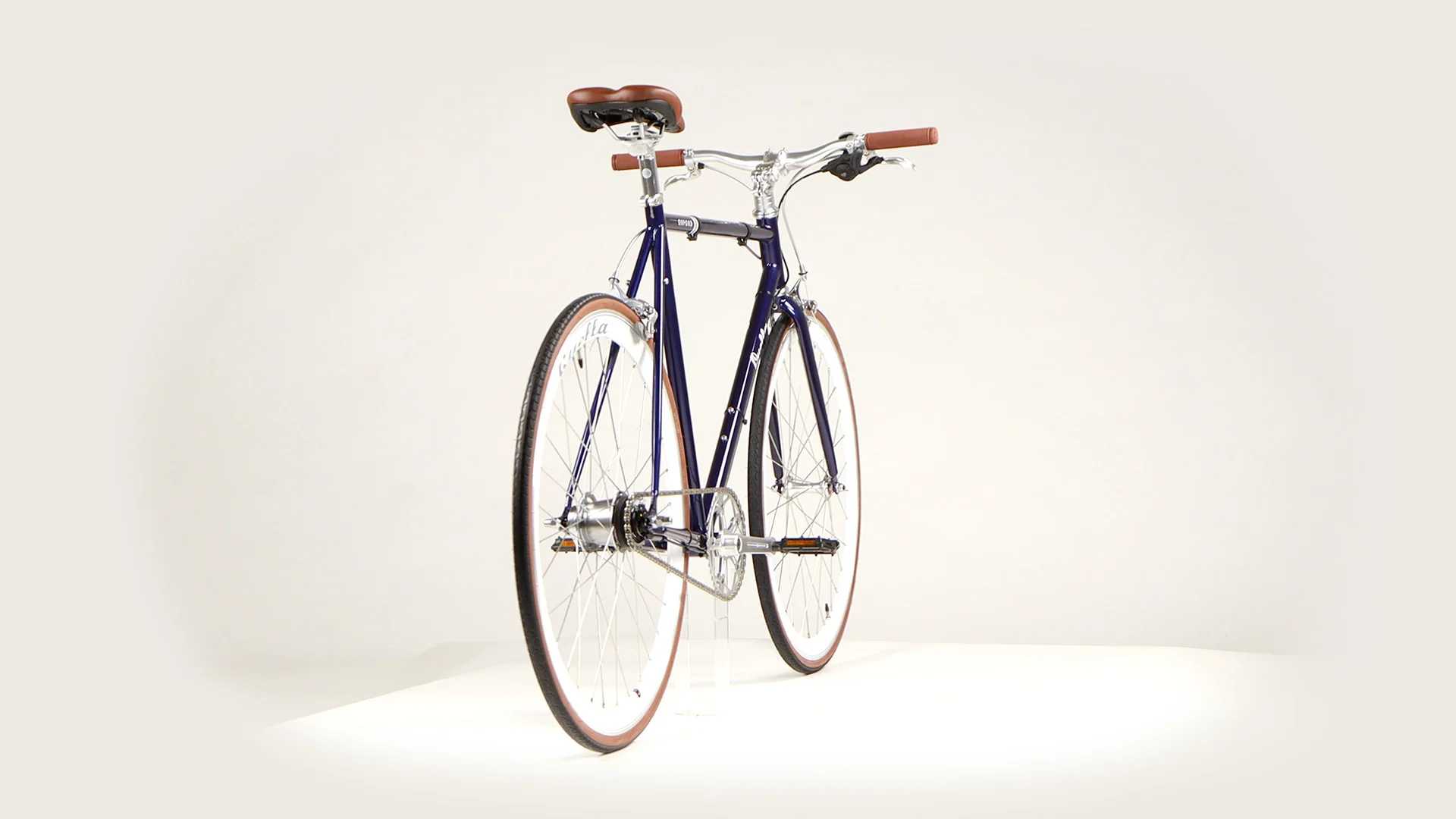 Varsity Oxford Classic Geared Bicycle - Image 28