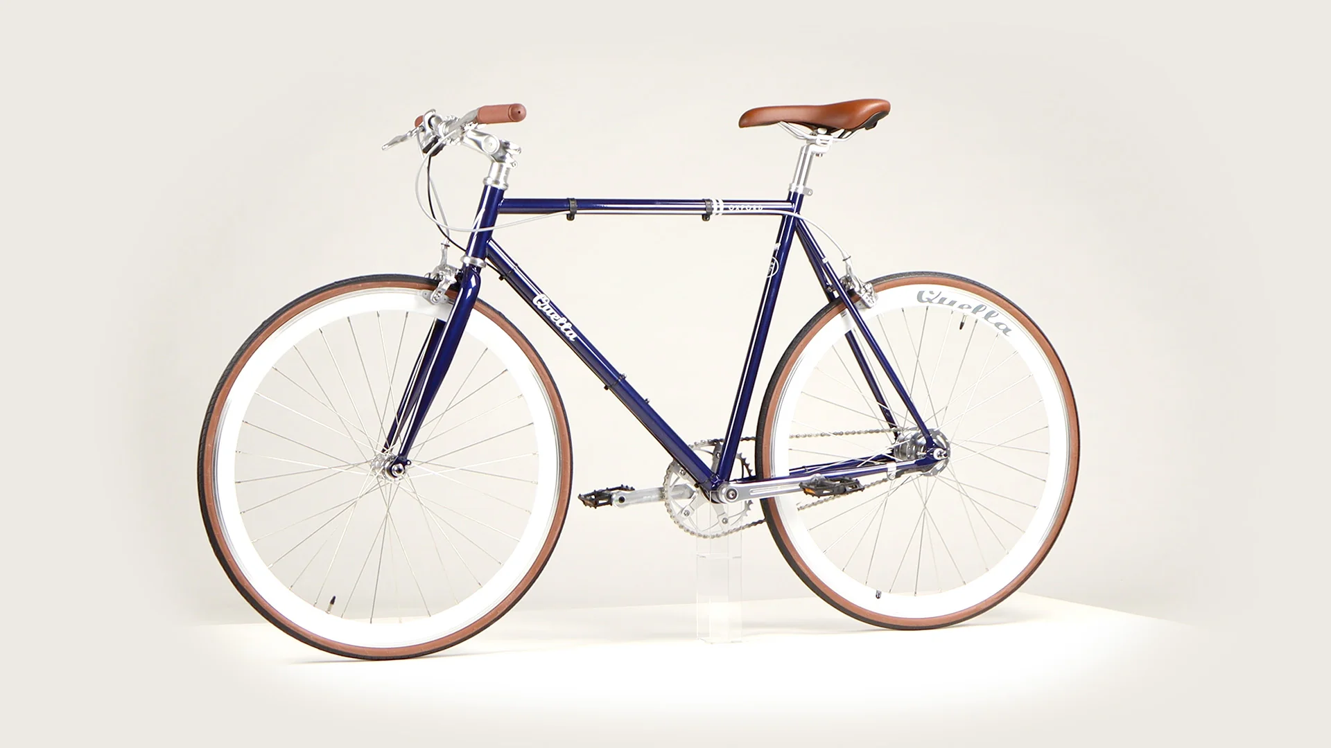 Varsity Oxford Classic Geared Bicycle - Image 53