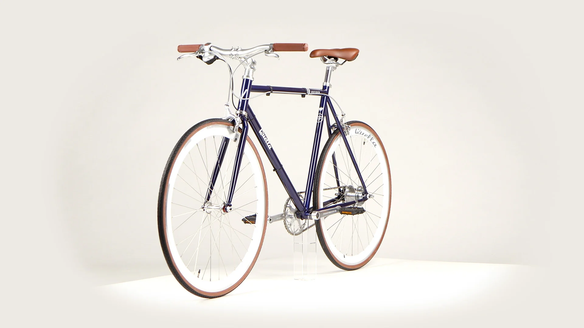 Varsity Oxford Classic Geared Bicycle - Image 60