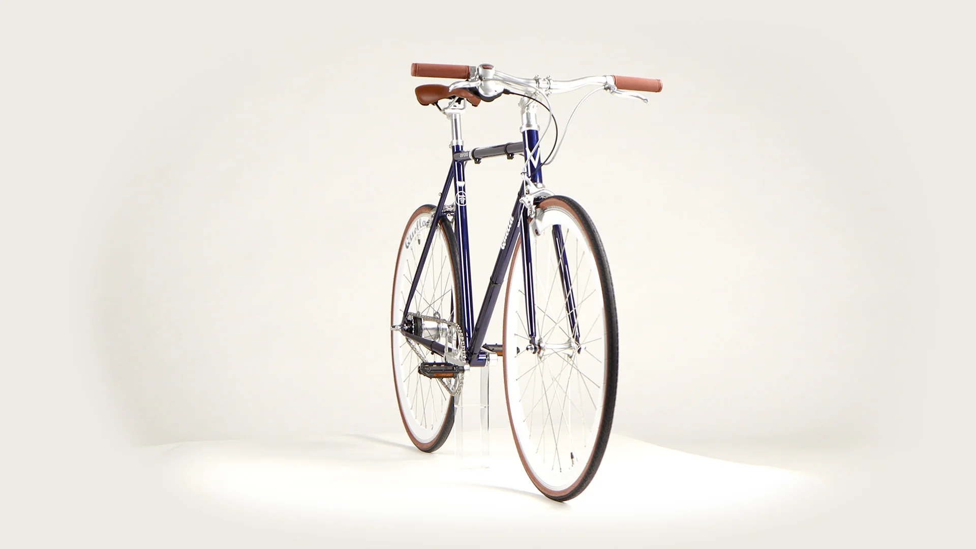 Varsity Oxford Classic Geared Bicycle - Image 70