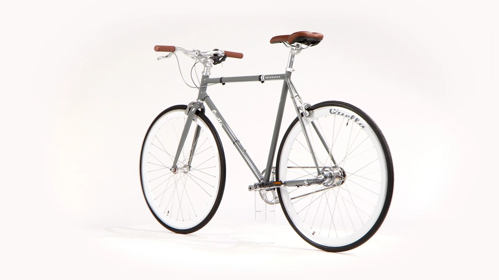 Varsity Edinburgh Classic Geared Bicycle - Image 43