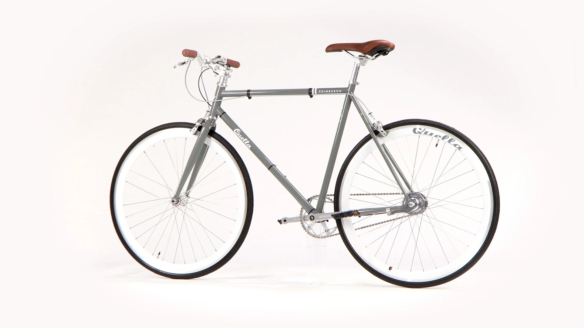 Varsity Edinburgh Classic Geared Bicycle - Image 48